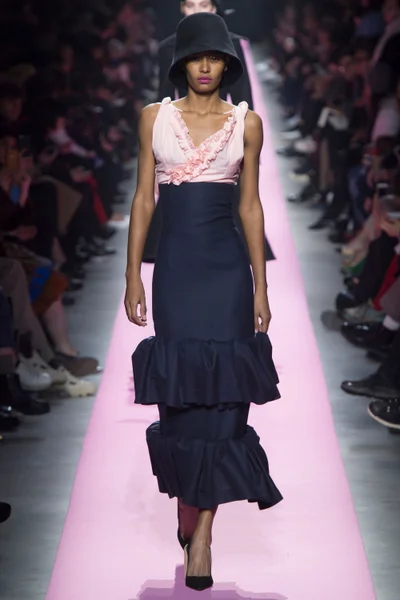 Look 39
